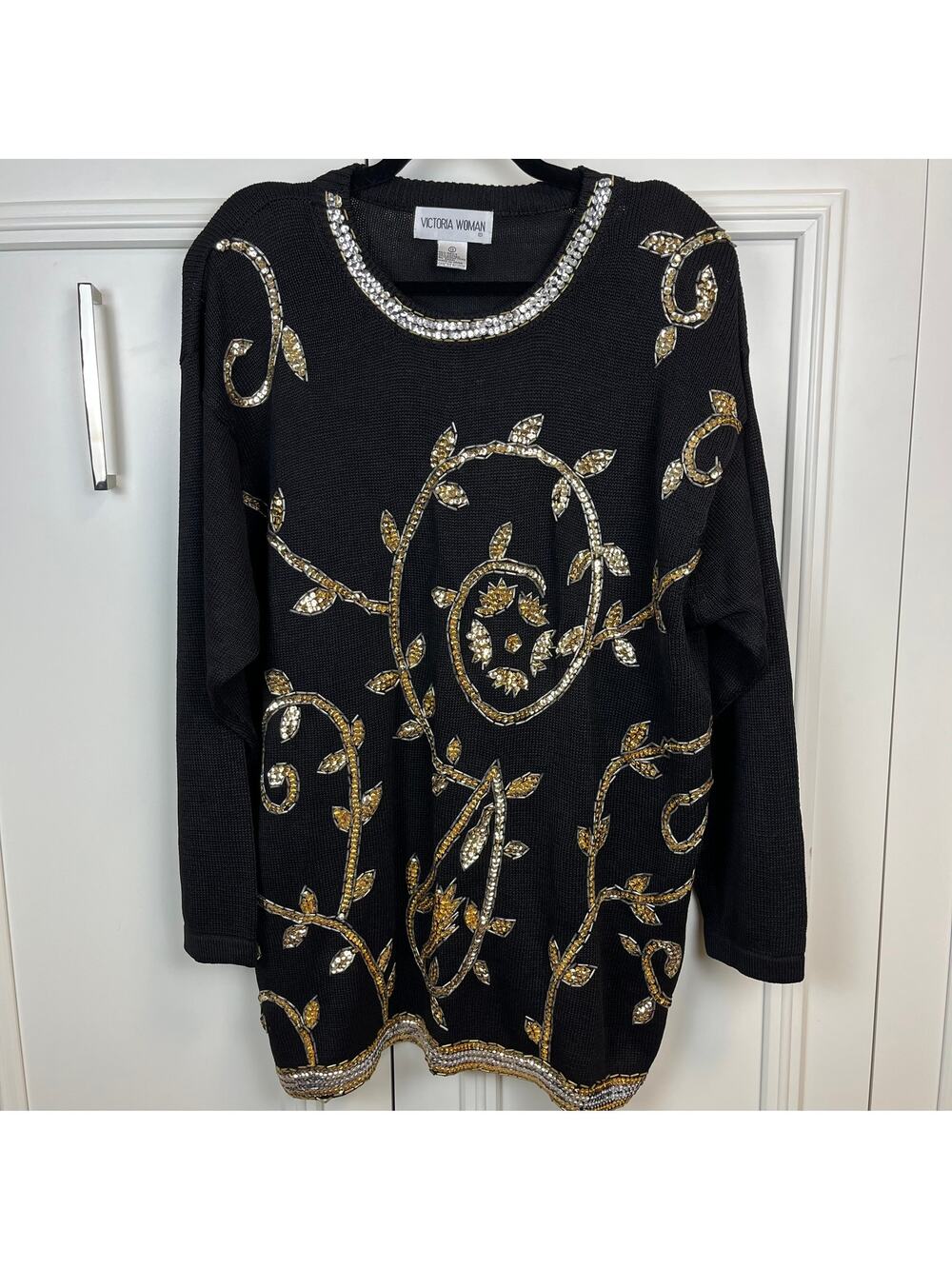 Victoria Woman Sequin Beaded Sweater 1X